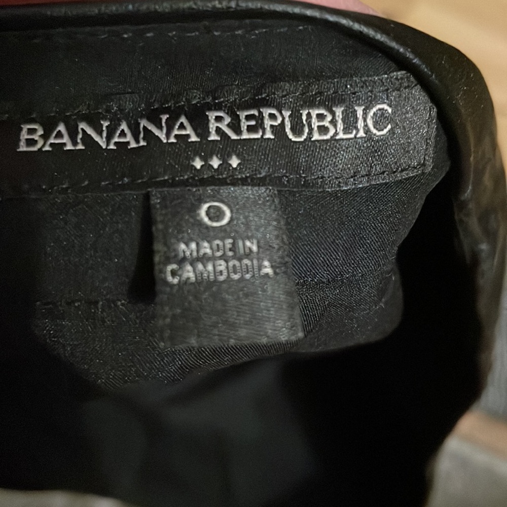 Banana Republic black & white print fitted size 0 like new!!! - Picture 4 of 4